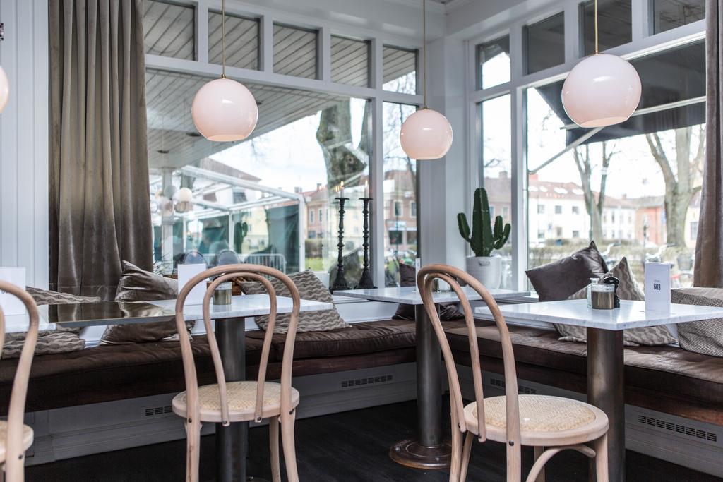 Stadshotellet Lidkoeping Luaran gambar