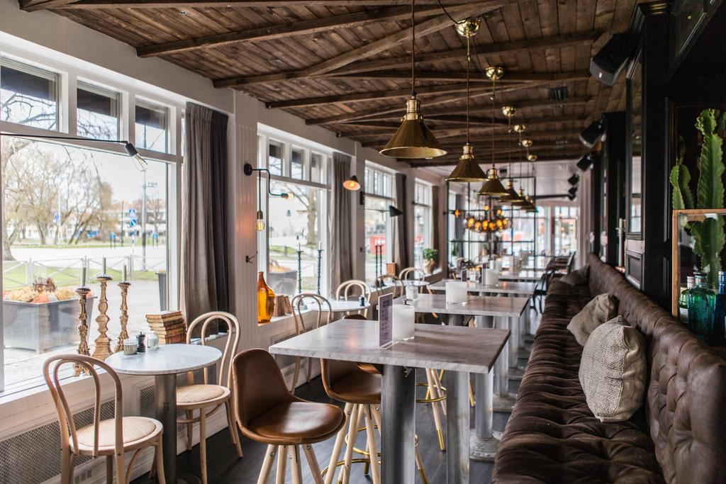 Stadshotellet Lidkoeping Luaran gambar
