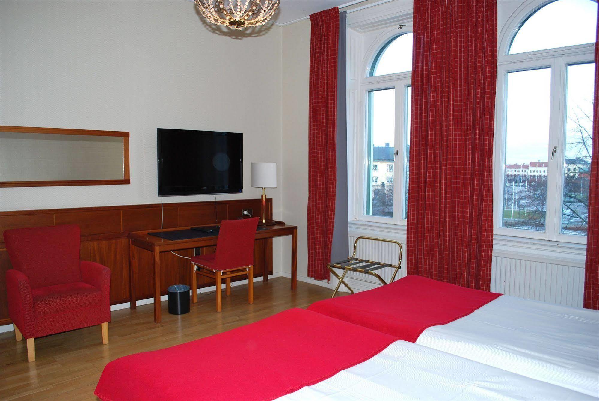 Stadshotellet Lidkoeping Luaran gambar